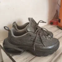 کتونی نایک سایز ۴۲
