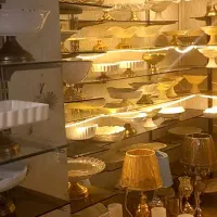 قفسه شیشه ای|فروشگاه و مغازه|الیگودرز, |دیوار