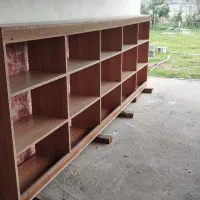 ویترین با قفسه