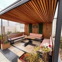 103متر / کلید نخورده / لاله ها