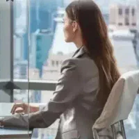 منشی خانم حتی ۳روز درهفته