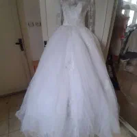 لباس عروس به قیمت مناسب