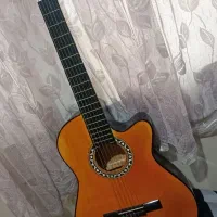 گیتار نو|گیتار، بیس، امپلیفایر|پرند, فاز ۵|دیوار