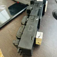 کلید بالابر ازرا