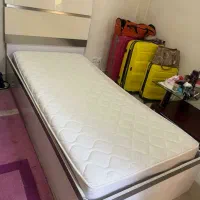 تخت یکنفره