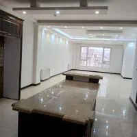 آپارتمان 180 متری سه خوابه  خیابان عراقی تخلیه