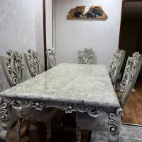 میز ۸ نفره