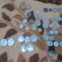 تعدادی سکه قدیمی ایران و کشورهای دیگر