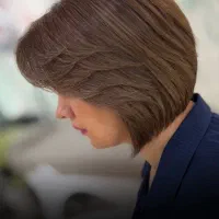 مدل گرجوئد (پشت مو پُر)