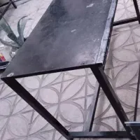 فروش یک عدد میز کار اهنی