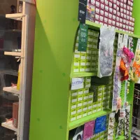 فروشنده لوازم آرایشی