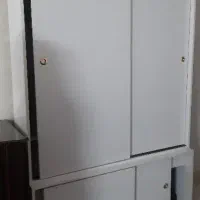 جاکفشی و جالباسی