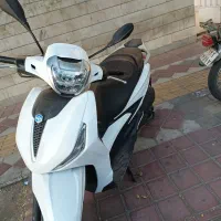 پیاجیو بورلی 402 hpe