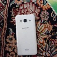 گوشی های و سامسونگ  و یک A10