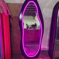 فروش آینه قدی چوبی نئون کلاسیک