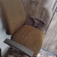 صندلی جکدار چرخدار