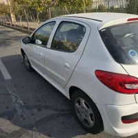 پژو ۲۰۷ اتوماتیک، بیرنگ، مدل ۱۴۰۳