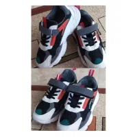 کفش اسپرت و چمن|کیف، کفش، کمربند|تربتحیدریه, شهدا|دیوار