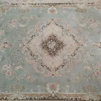 فرش ماشینی شیک و در حد نو