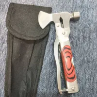 چاقو تبر چکش انبر دست  سیم چین اره وچند چیز دی