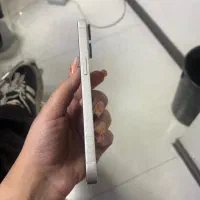 اپل iPhone 13 با حافظهٔ ۱۲۸ گیگابایت|موبایل|تهران, خاوران|دیوار