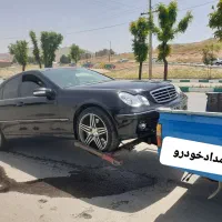 امدادخودرو یدک کش چرخگیر جرثقیل خودروبر شبانه روزی