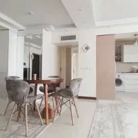 100 متری  //  2 خواب  //  کوهک