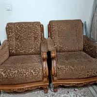 دو عدد مبل تک نفره به همراه میز وسط|مبلمان خانگی و میز عسلی|شیراز, شهرک ایثار|دیوار