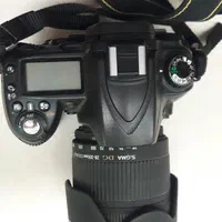 دوربین Nikon D90
