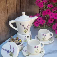 آموزش هنر ساخت ظروف سرامیکی و نقاشی زیر لعابی