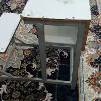 میز تحریر کاملا سالم|میز تحریر و کامپیوتر|مشهد, شهید قربانی|دیوار