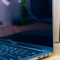 Macbook pro 2020 with touchbar|رایانه همراه|اصفهان, باغ زرشک|دیوار