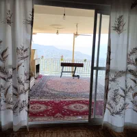 ویلایی با تراس بزرگ وچشم اندازی|اجارهٔ کوتاهمدت ویلا و باغ|علیآباد کتول, |دیوار