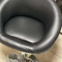 صندلی اپنی آشپزخانه