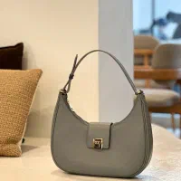 نیروی کار خانم جهت کار در کارگاه تولیدی کیف چرم