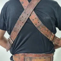 کمربند هیکلی چرم اصل با قدمت ۵۰ ساله