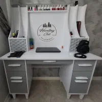 میز تحریر  بسیار نو