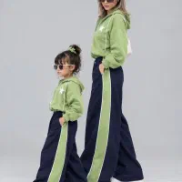فروشنده لباس بچه گانه