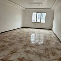 92متر-تک-واحدی-سالن-پرده-خورفول-امکانات
