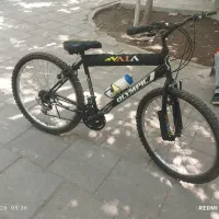 دو تا دوچرخه تمیز نو با هم پانزده