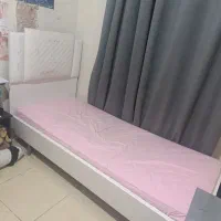 تخت تک‌نفره