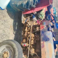 تراکتور مدل 89فرگوسن۲۴۰