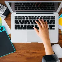 طراح فتوشاپ کار