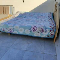 تخت دونفره چوبی