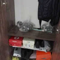 جاکفشی و جا لباسی آینه دار  دو میلیون|جاکفشی، کمد، دراور|تهران, جنت‌آباد مرکزی|دیوار