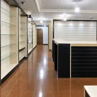 آرسا ملک / 110 متر اداری دارای اتاق / ابتدای کانال