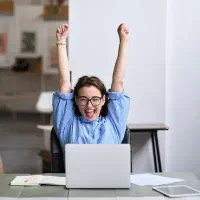 فرصت همکاری در زمینه فروش آنلاین با آموزش رایگان