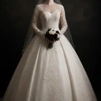 لباس عروس در حد نو