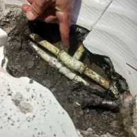 نشت یابی و لوله کشی و تعمییرات|خدمات پیشه و مهارت|تبریز, |دیوار