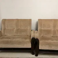 مبل ۷ نفره چوب گردو بهمراه میز جلو مبلی|مبلمان خانگی و میز عسلی|رشت, شهرک قدس|دیوار